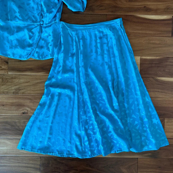 Joanie Chan Teal Vintage Silk Skirt and Jacket Set size 10 - Picture 4 of 5